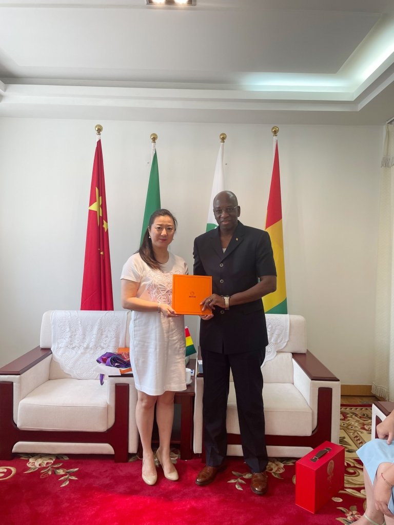 Guinea's Ambassador to China