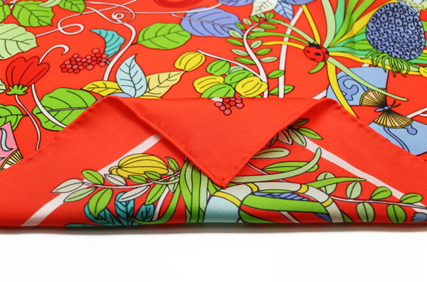 Fragrant twill silk master table version silk scarf, 66x66CM workplace scarf