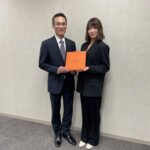 Mr. Shigeru Koizumi, Chief Ambassador of the Japanese Embassy in China, gave a thumbs up to the Aurora Silk Road platform!