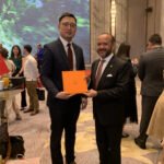 The Ambassador of the Dominican Republic to China and the Consul General in Shanghai respectively praised the Aurora Scarf National Ceremony platform